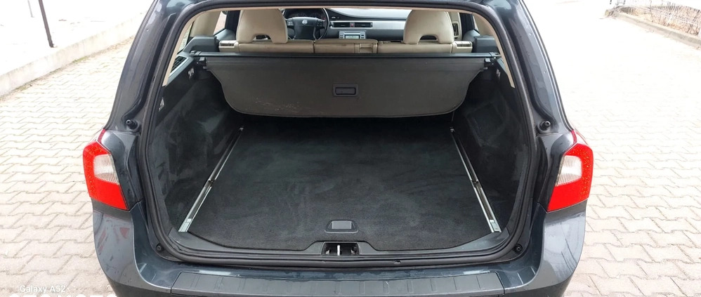 Volvo V70 cena 22900 przebieg: 235800, rok produkcji 2008 z Płońsk małe 436